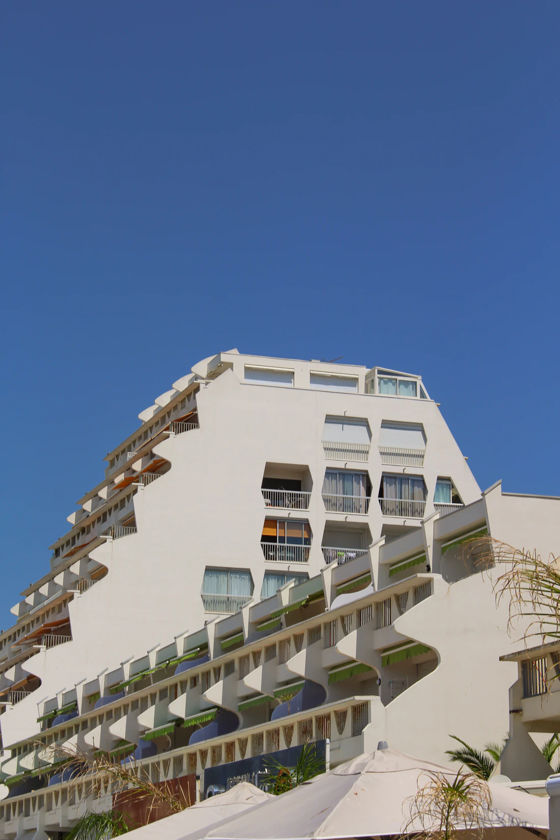 Résidence en terrasses du quartier du Ponant, La Grande-Motte, location saisonnière